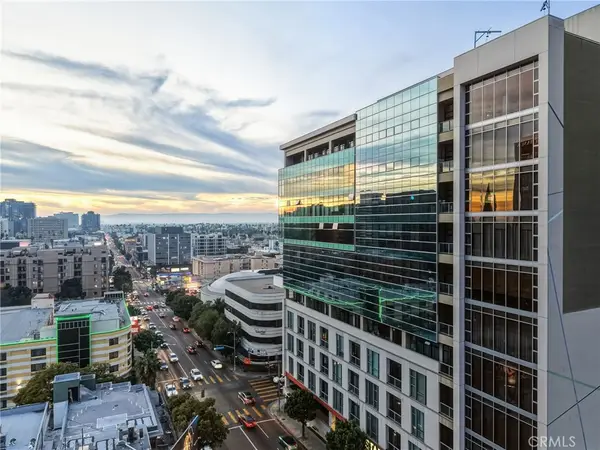 3223 W 6th Street #1006, Los Angeles, CA 90020