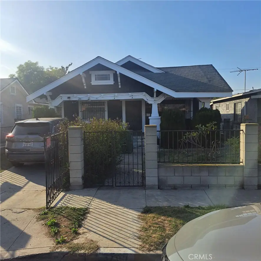 3705 4th Avenue, Los Angeles, CA 90018 - Image #1