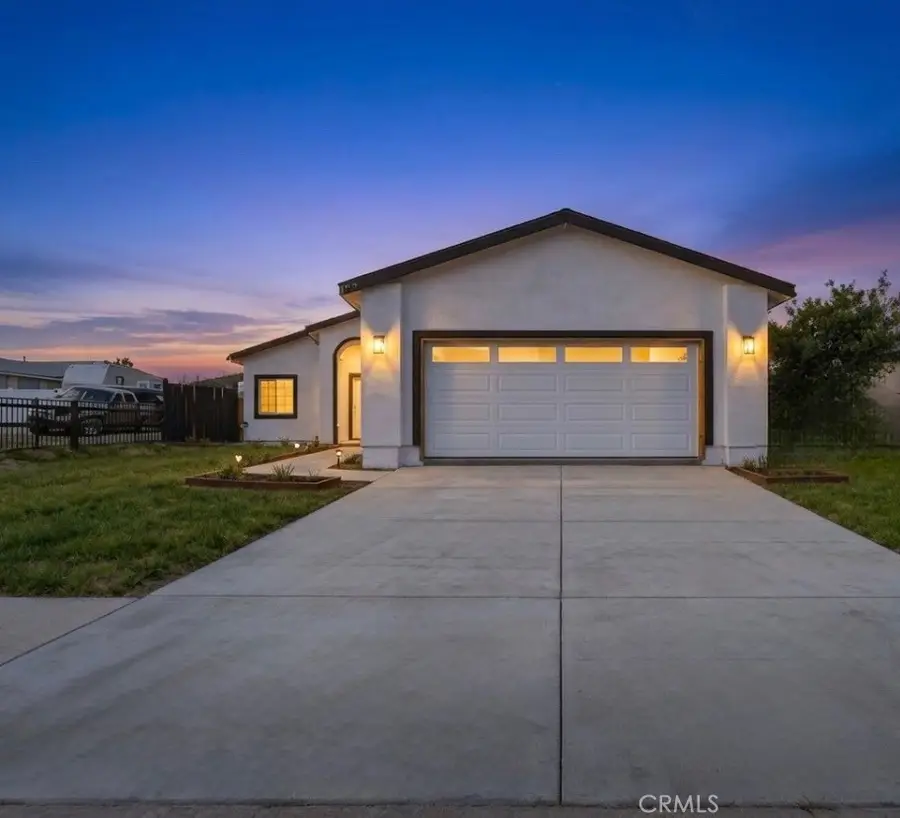 1469 E George, Banning, CA 92220 - #3