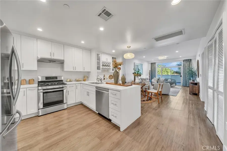 56 E Duarte #318, Arcadia, CA 91006 - Image #2