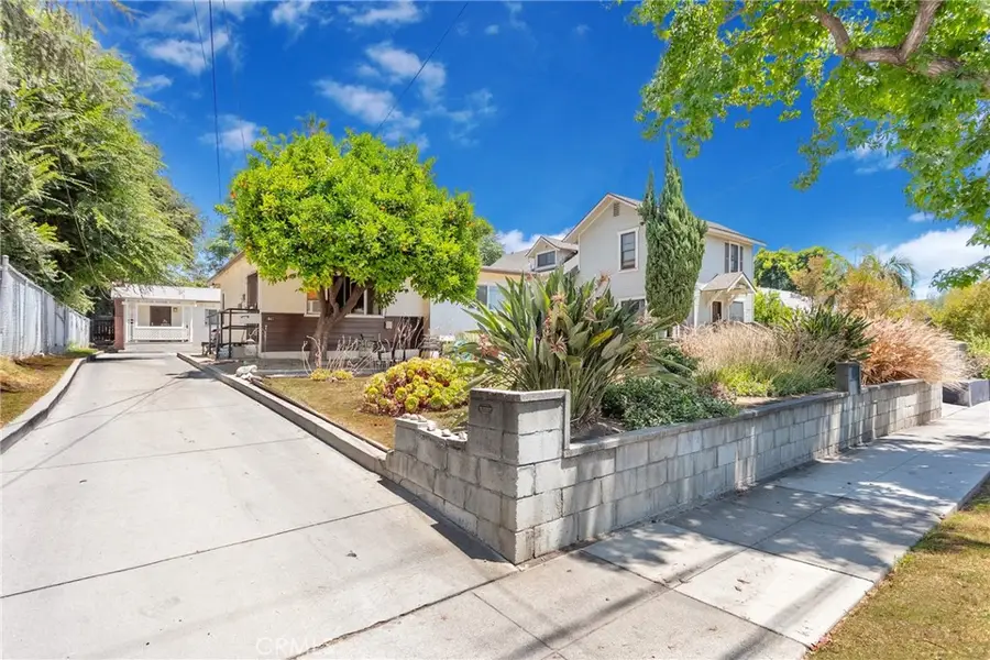 1062 Worcester Avenue, Pasadena, CA 91104 - #3