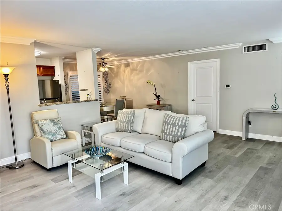 355 N Maple #121, Burbank, CA 91505 - #2