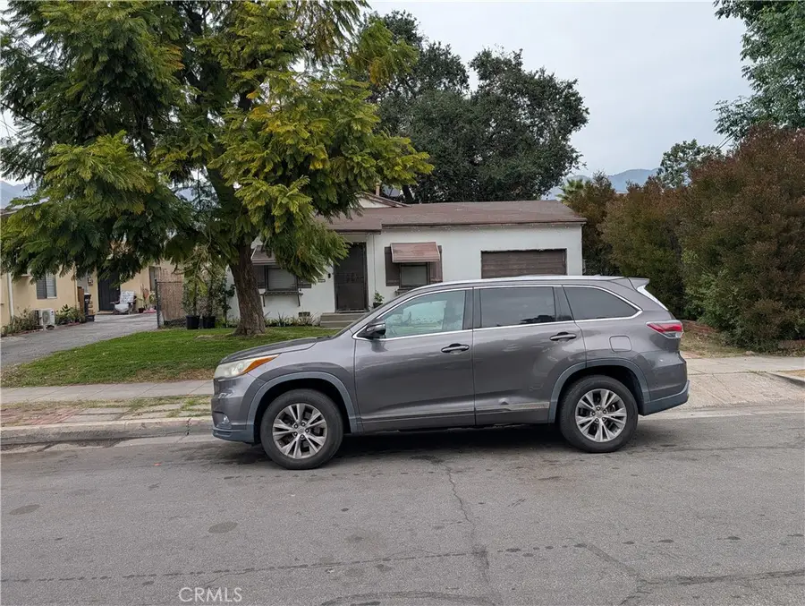 855 W Walnut, Monrovia, CA 91016 - #2