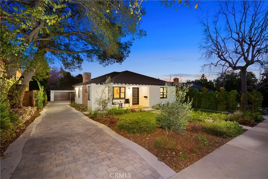 230 N Sunnyside Avenue, Sierra Madre, CA 91024 - #2