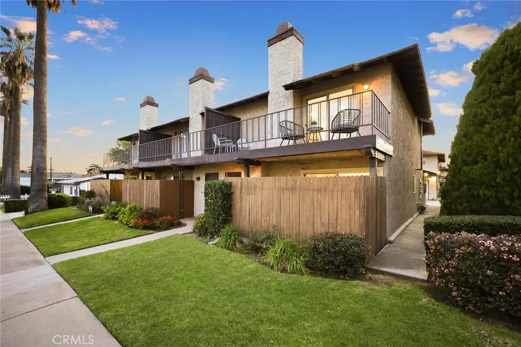 105 S Mayflower Ave #E, Monrovia, CA 91016 - #1