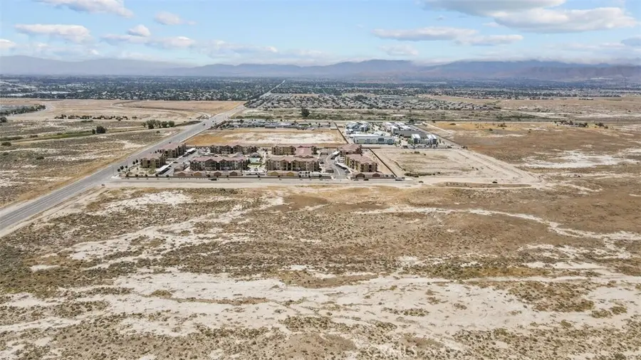 30 Avenue H, Lancaster, CA 93536 - #2