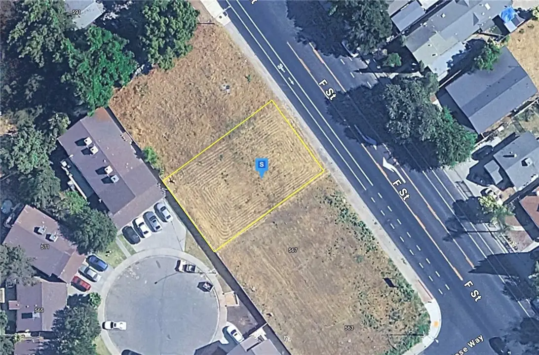 571 F Street, Waterford, CA 95386 - #1