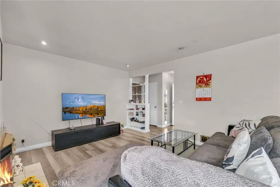 5125 N Nearglen, Covina, CA 91724 - #3