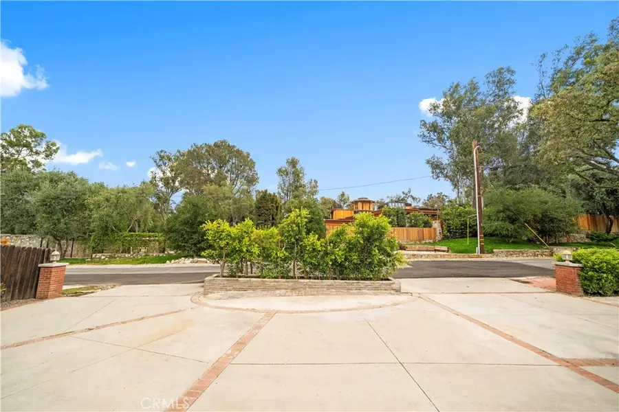 4751 Glen Ivy Road, La Verne, CA 91750 - #2
