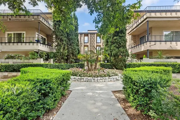 1235 S Orange Grove Boulevard, Pasadena, CA 91105