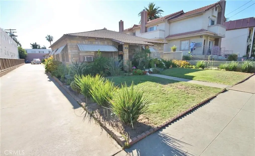 115 S Chester Avenue, Pasadena, CA 91106 - #1