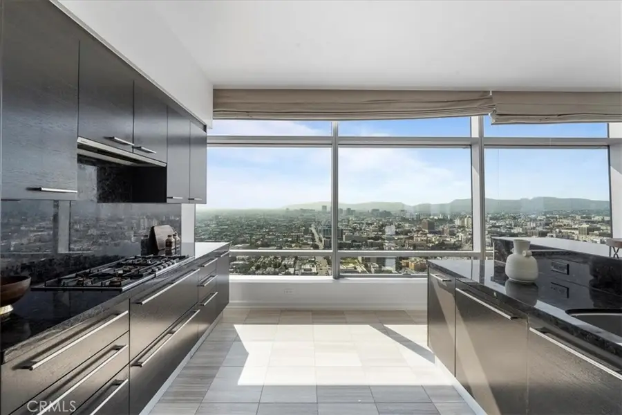 900 W Olympic, Los Angeles, CA 90015 - #3