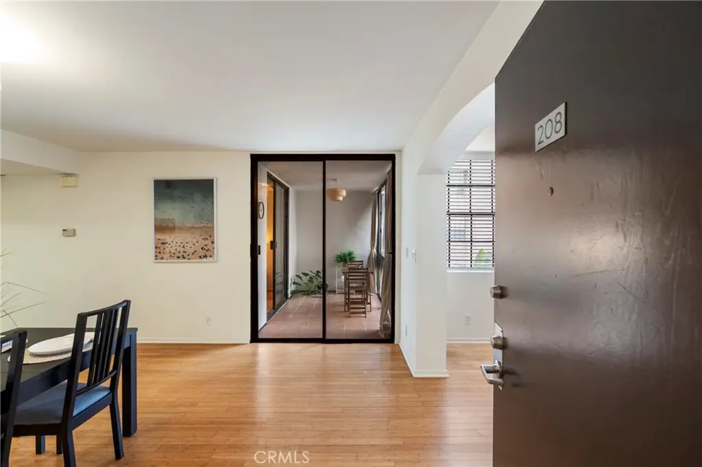 740 N Kings #208, West Hollywood, CA 90069 - #1