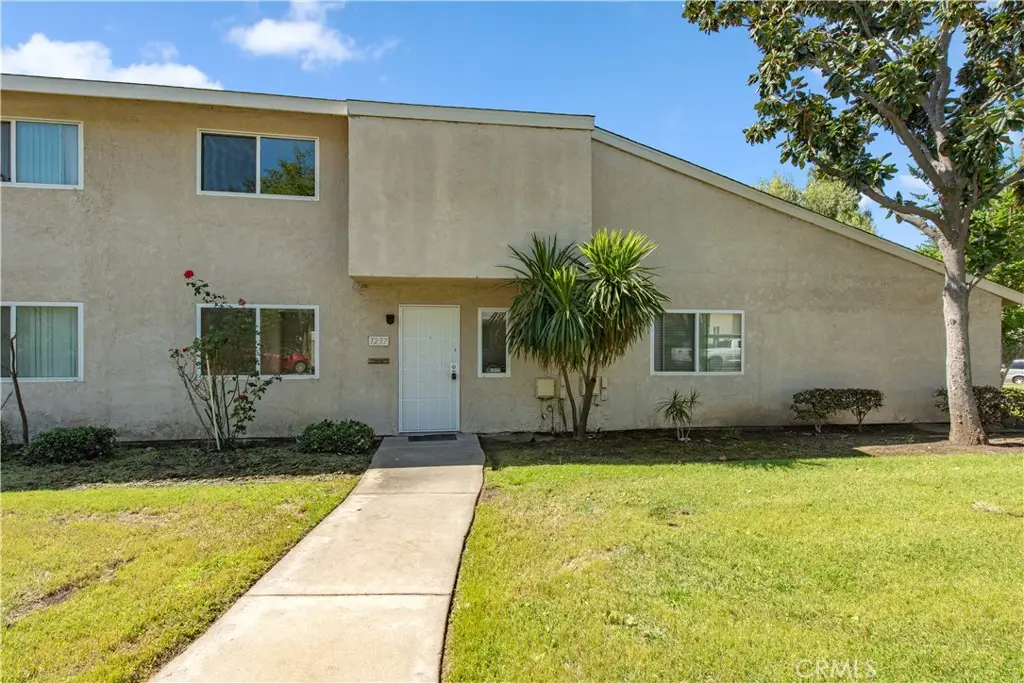 1237 W 6th, Ontario, CA 91762 - #1