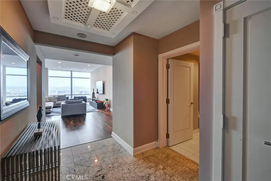900 W Olympic Boulevard #45F, Los Angeles, CA 90015 - #3