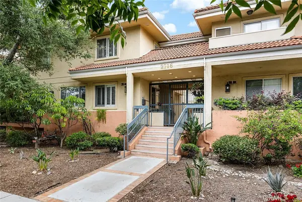 2716 Honolulu, Montrose, CA 91020