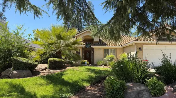 1145 E Woodhaven Lane, Fresno, CA 93720