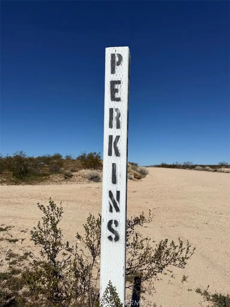 686-3186 Perkins Ave, California City, CA 93505 - #2