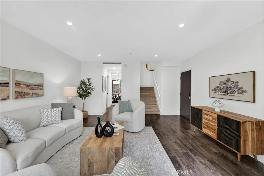 2428 E Del Mar Boulevard #206, Pasadena, CA 91107 - #1