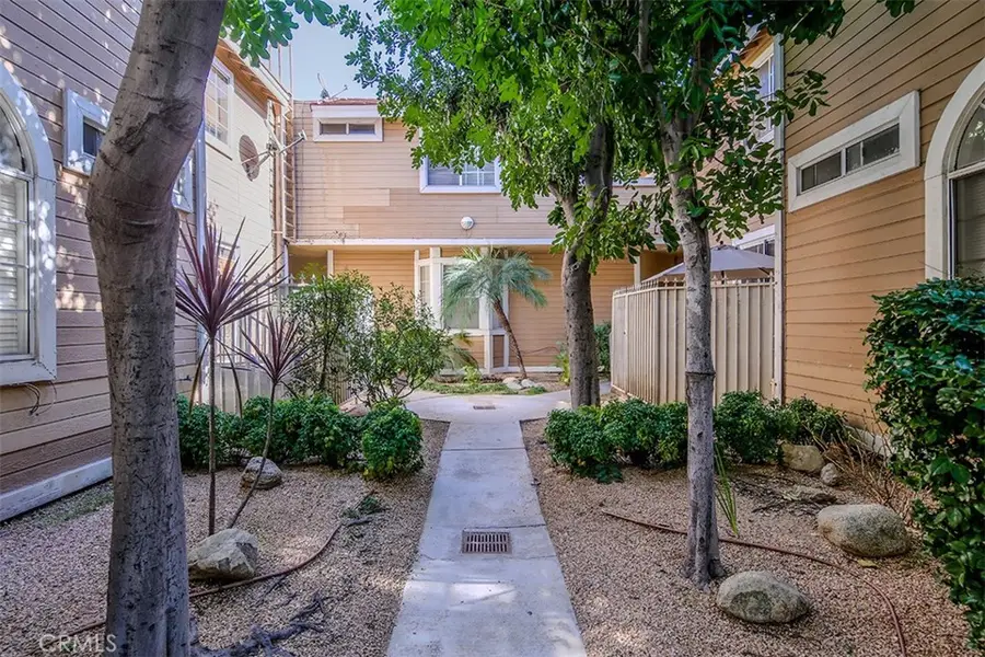331 Genoa #E, Monrovia, CA 91016 - #3