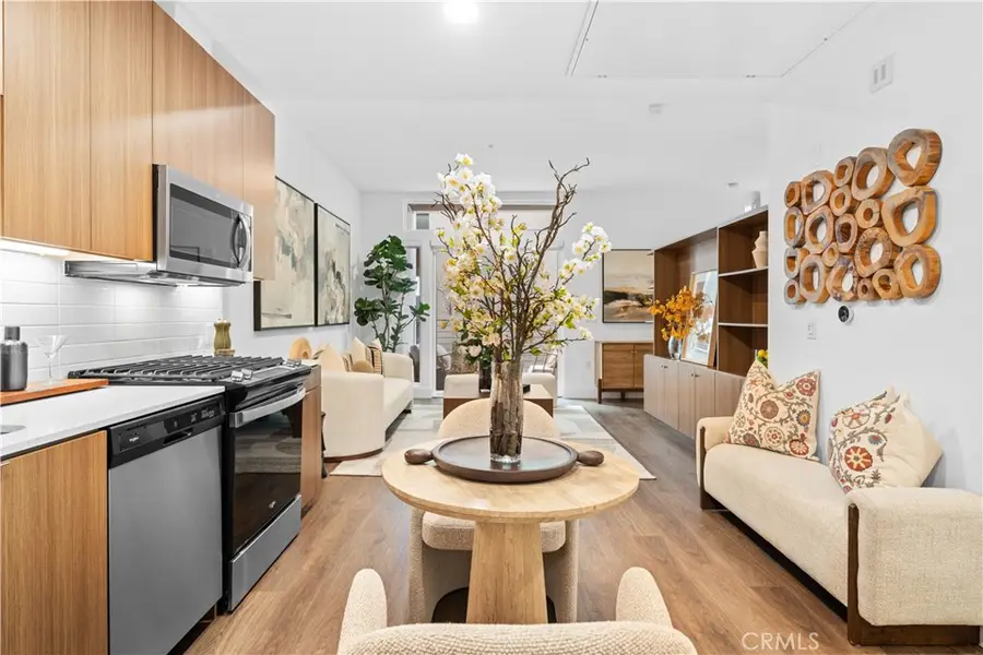 709 E Walnut Street #319, Pasadena, CA 91101 - #2