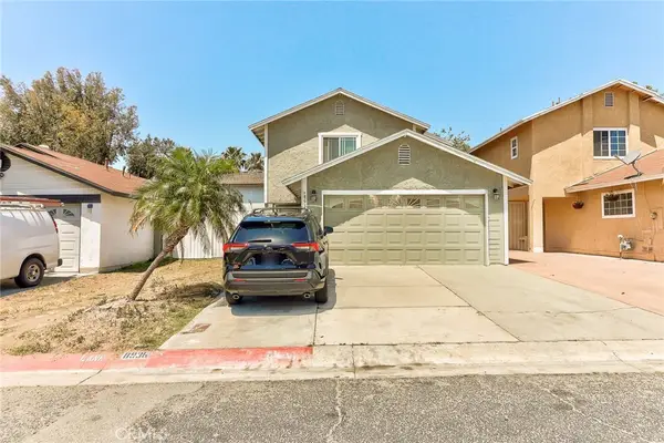 8936 Summerwood Way, Fontana, CA 92335