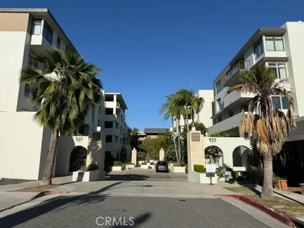 920 Granite Drive #104, Pasadena, CA 91101