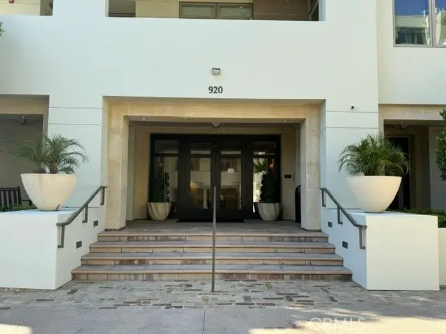 920 Granite Drive #104, Pasadena, CA 91101 - #3