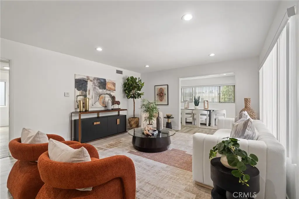 400 S Los Robles Avenue #209, Pasadena, CA 91101 - #1