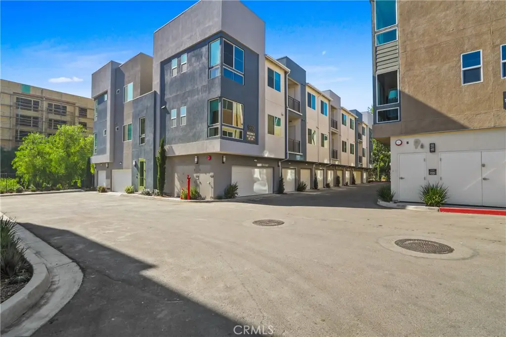 960 N Tangent Privado #305, Ontario, CA 91764 - #1