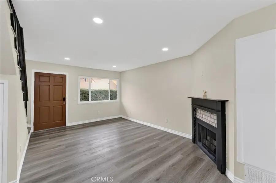 521 West 9th Street, Upland, CA 91786 - #3