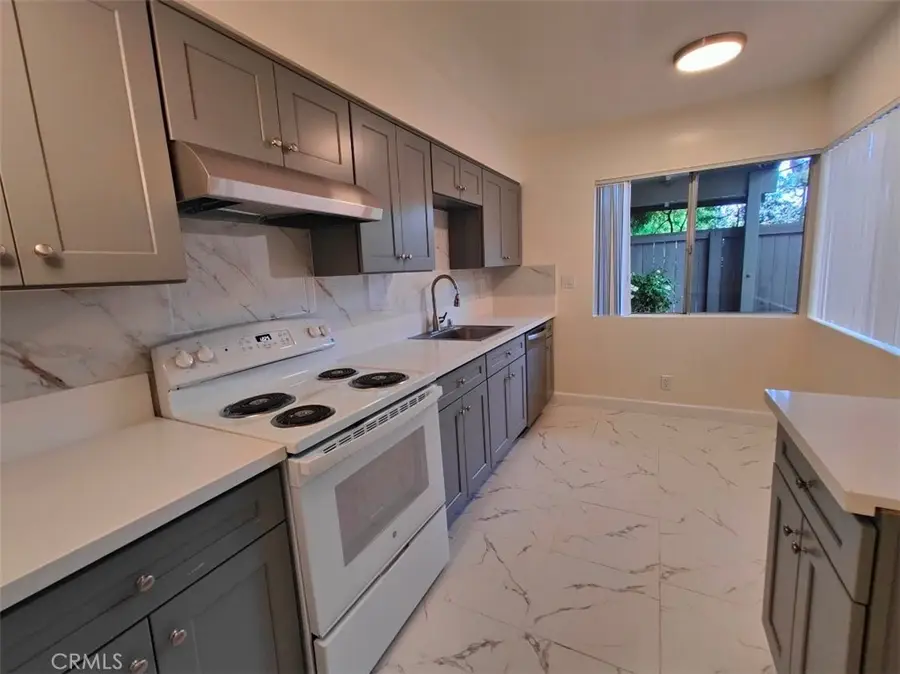 700 W Sierra Madre Boulevard #1, Sierra Madre, CA 91024 - #3