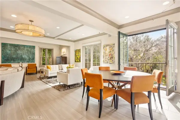 200 S Orange Grove Blvd #206, Pasadena, CA 91105