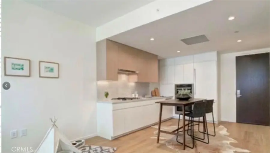 877 Francisco #707, Los Angeles, CA 90017 - #2