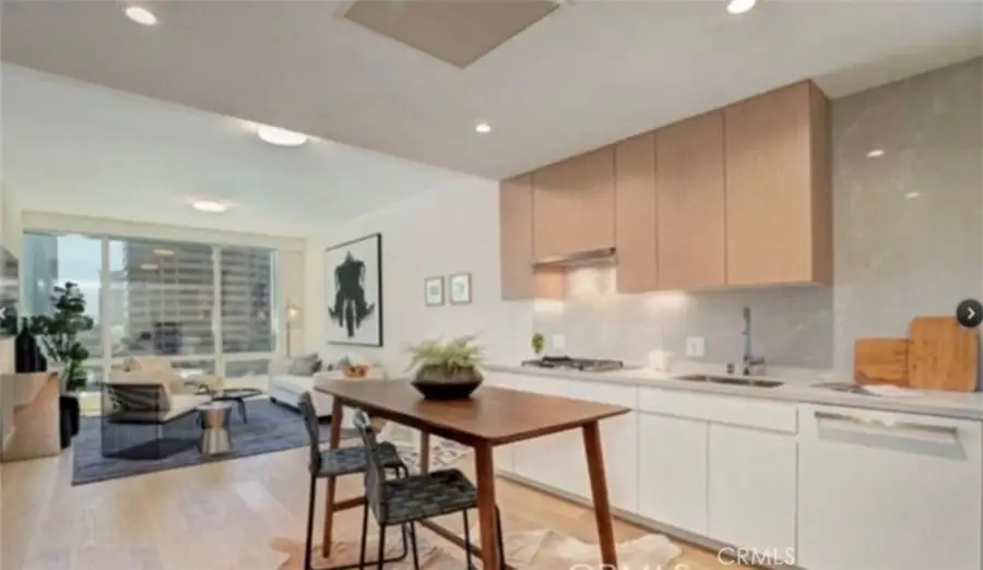877 Francisco #707, Los Angeles, CA 90017 - #3