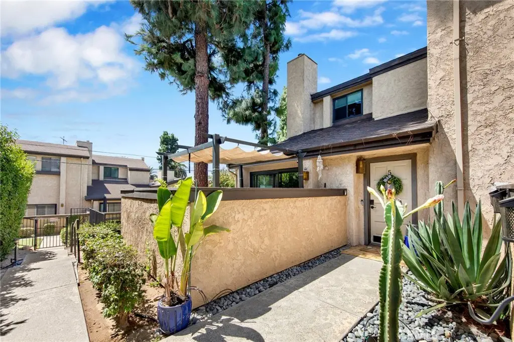 1484 Corson Street #5, Pasadena, CA 91106 - #1
