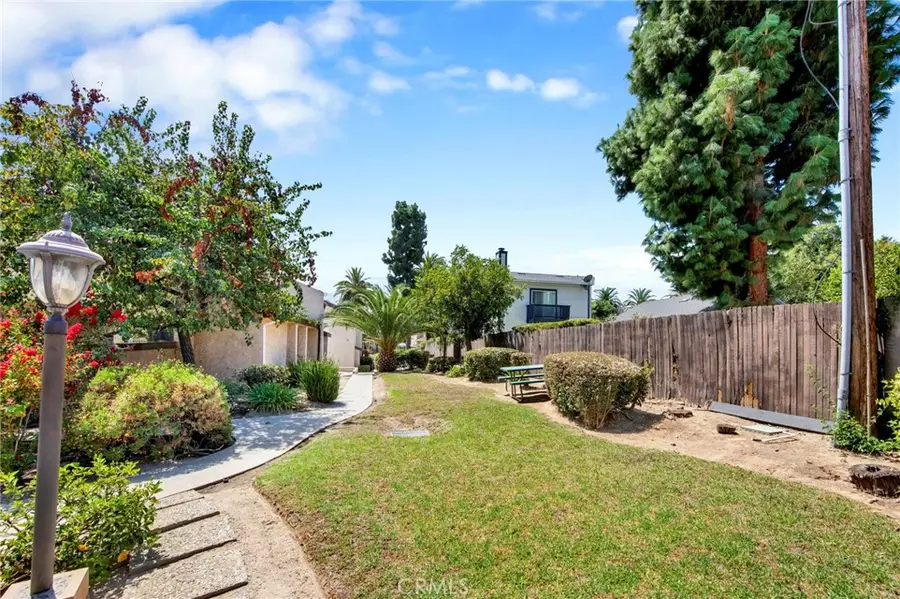 1484 Corson Street #5, Pasadena, CA 91106 - #3