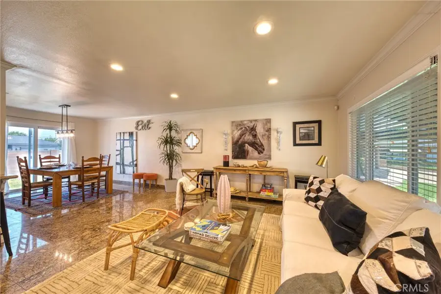 805 E Barkley Avenue, Orange, CA 92867 - #2