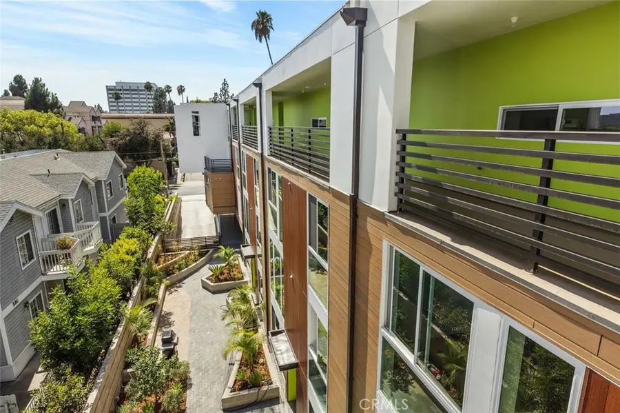 176 N Catalina Avenue #401, Pasadena, CA 91106 - #3