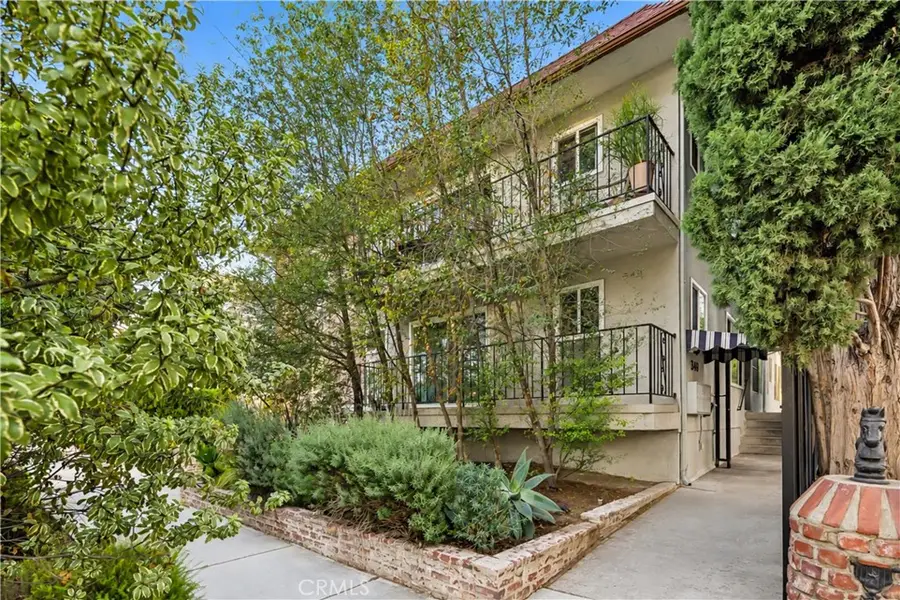 540 N Croft Avenue #5, Los Angeles, CA 90048 - #2