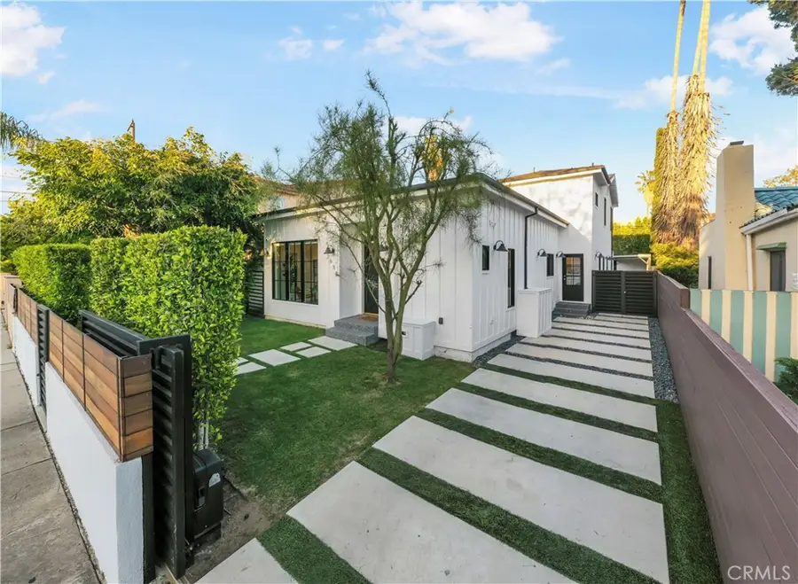 638 N Sierra Bonita Avenue, Los Angeles, CA 90036 - Image #2