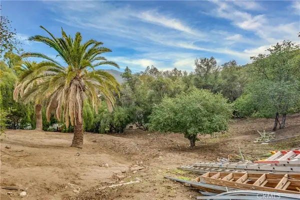 8455 Mcgroarty Street, Sunland, CA 91040