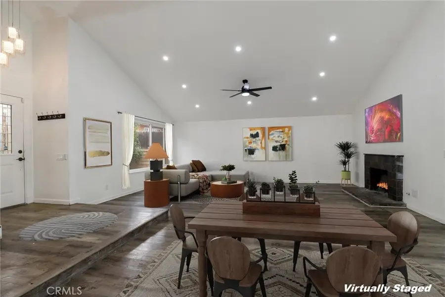 20643 Calhaven Drive, Saugus, CA 91390 - Image #3