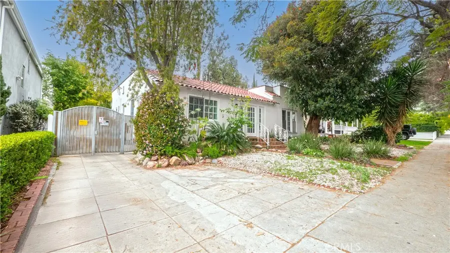 1541 N Stanley Avenue, Los Angeles, CA 90046 - #2