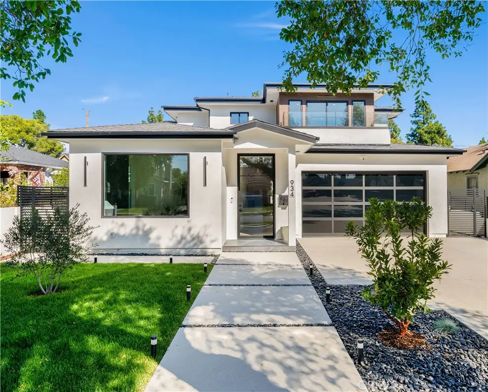 934 N Fairview Street, Burbank, CA 91505 - #1