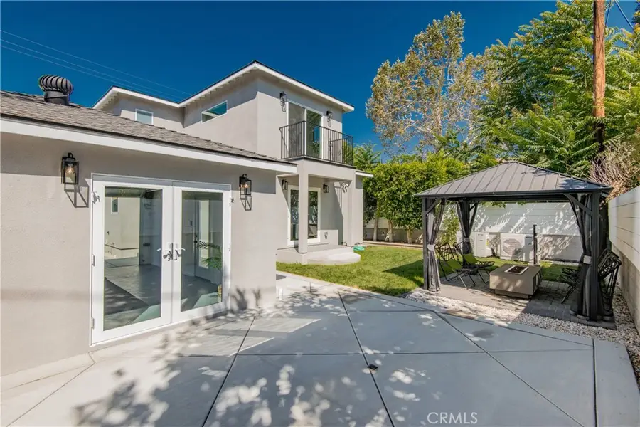 340 N Mariposa Street, Burbank, CA 91506 - Image #2