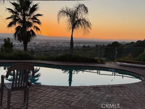 3003 Mesa Verde Drive, Burbank, CA 91504