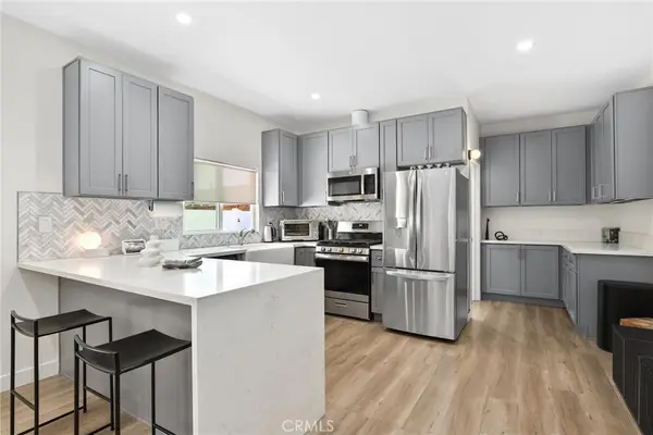 2129 N Pepper Street, Burbank, CA 91505