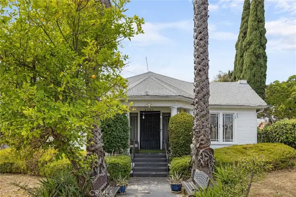1185 Edgemont, Los Angeles, CA 90026