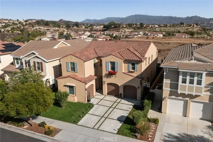 27636 Camellia Drive, Saugus, CA 91350 - Image #2